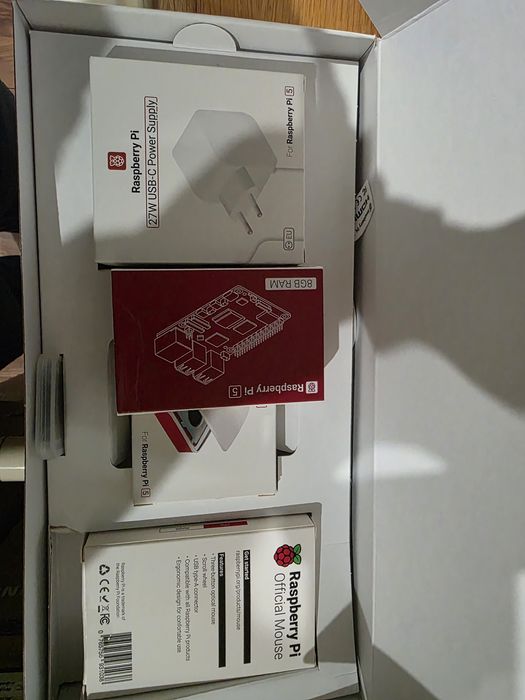 Kit Raspberry Pi 5 8GB - NOVO