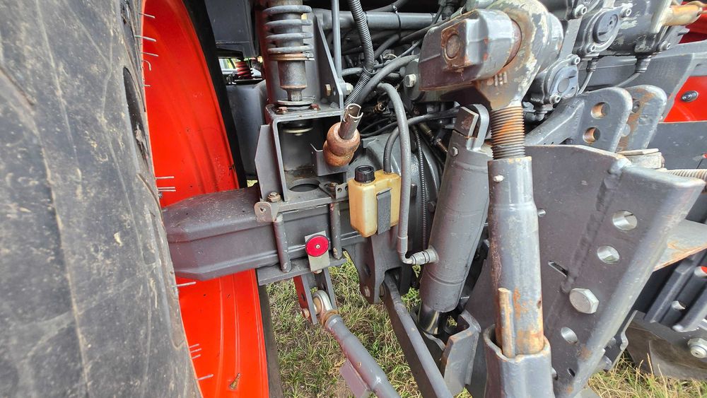 Трактор Claas Arion 620