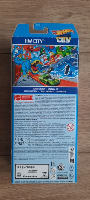 Zestaw 5-ciu aut Hot Wheels .