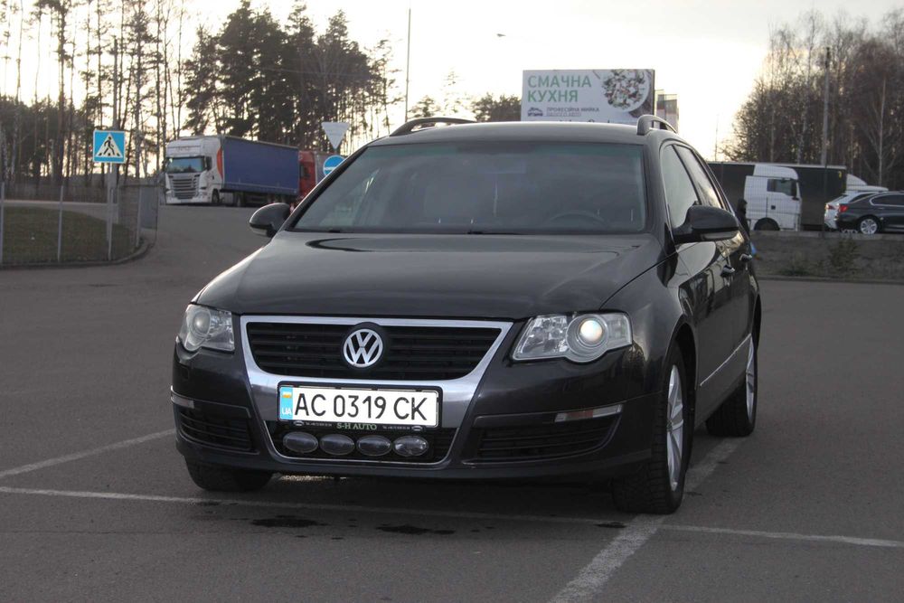 Продам автомобіль Volkswagen Passat B6