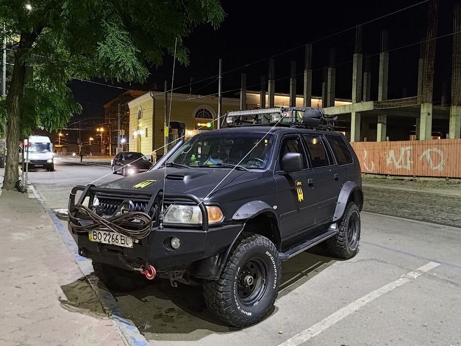 Mitsubishi Pajero sport, offroad tuned
