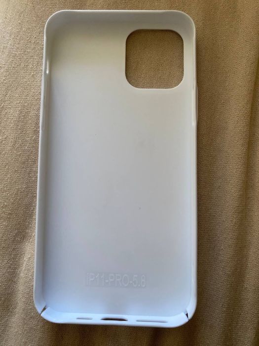 Чехол на iphone 11 pro