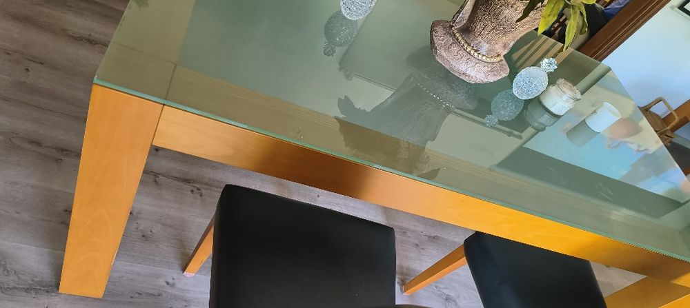 Mesa vidro e cadeiras para sala jantar