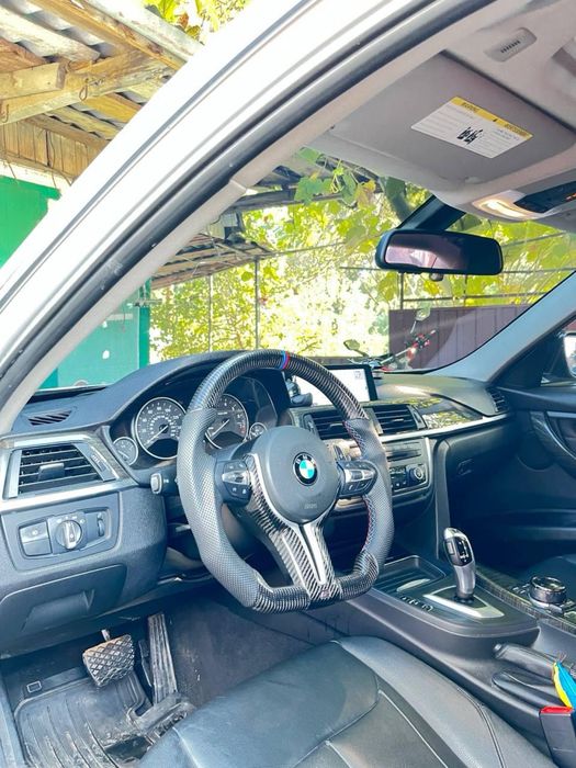 Автомобіль BMW F30 328i 2013
