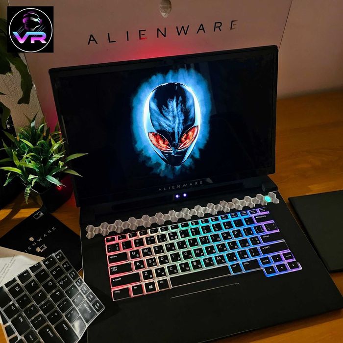 ‼️ Ноутбук Alienware M15 (4K OLED, Tobii Eye, i9-9980HK, RTX 2080, 512 SSD)