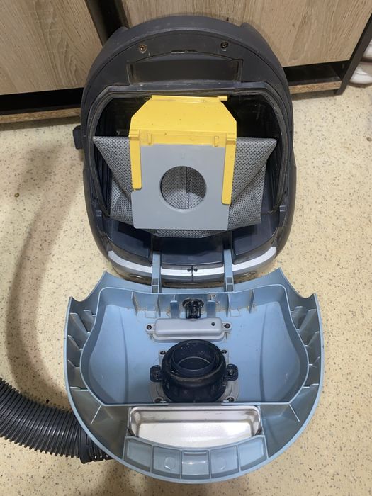 Пилесос Lg До 1700w МОДЕЛЬ: V-C5271NT