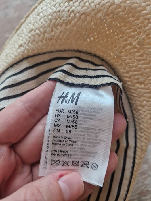 Жіноча шляпа H&M, розмір М (58см)