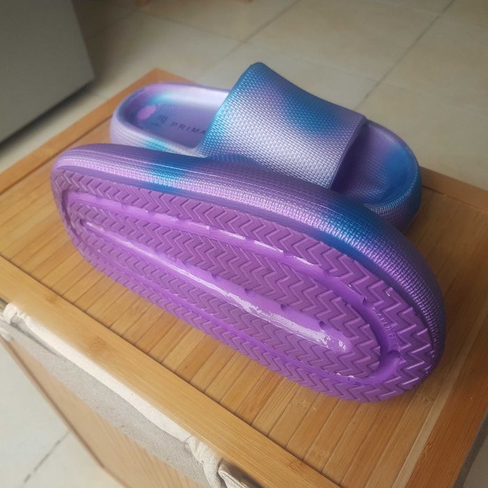 Chinelos Outdoor de Verão azul purple de Mulher, como NOVOS