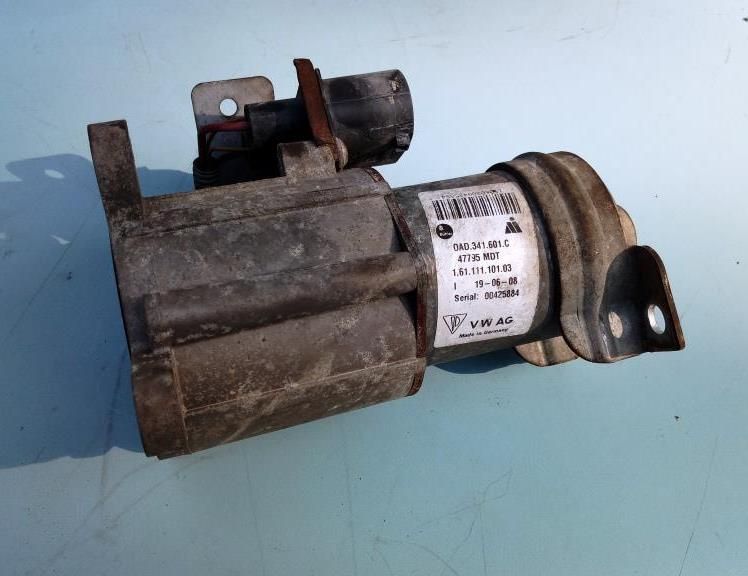 Моторчик блокировки дифференциала Volkswagen Touareg 0AD341601C Vw
