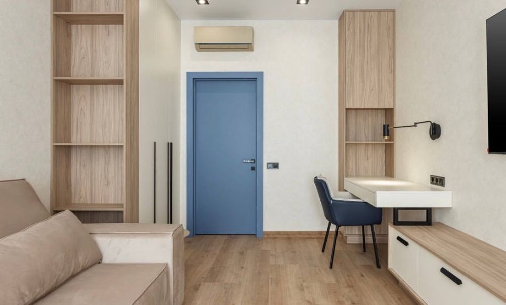 Аренда  новой  дизайнерской квартиры в Аркадии  , 90м , инвертор