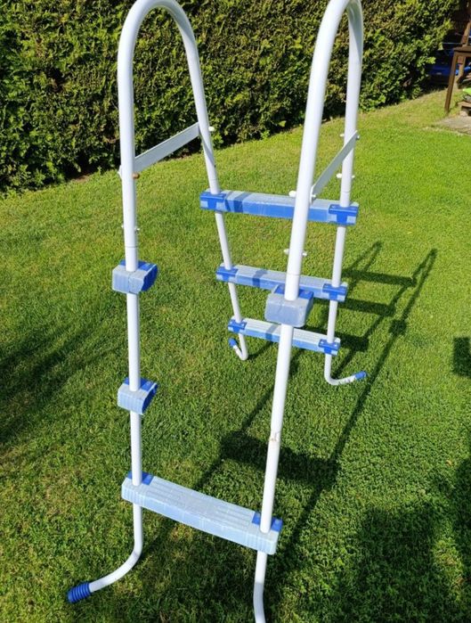 Drabinka basenowa bez stopni  / tylko rurki nóżki