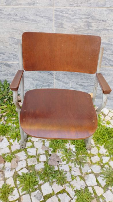 Cadeira de cinema antiga