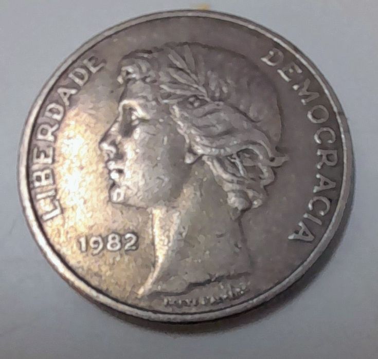 Moedas Portugal 25 escudos 1980,1981,1982,1983,1984 e 1985
