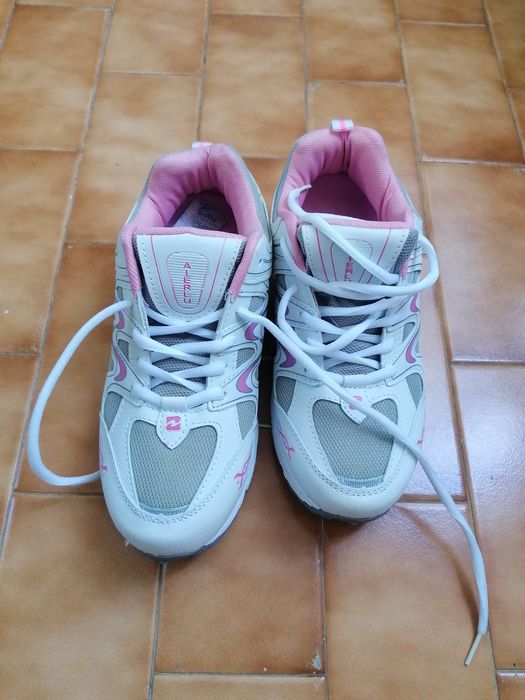 Sapatilhas de senhora tamanho 41