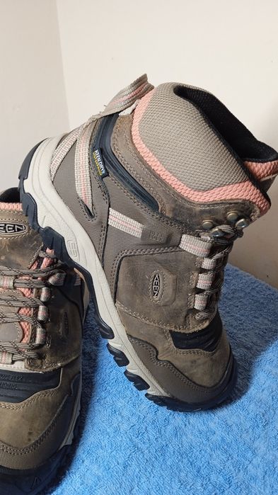 Трекінгові черевики KEEN ( унісекс)  - 41 розмір. Waterproof