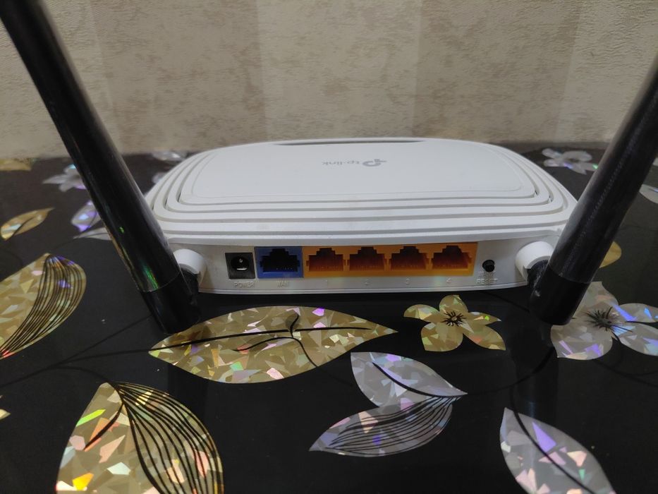 Wi-Fi роутер N300