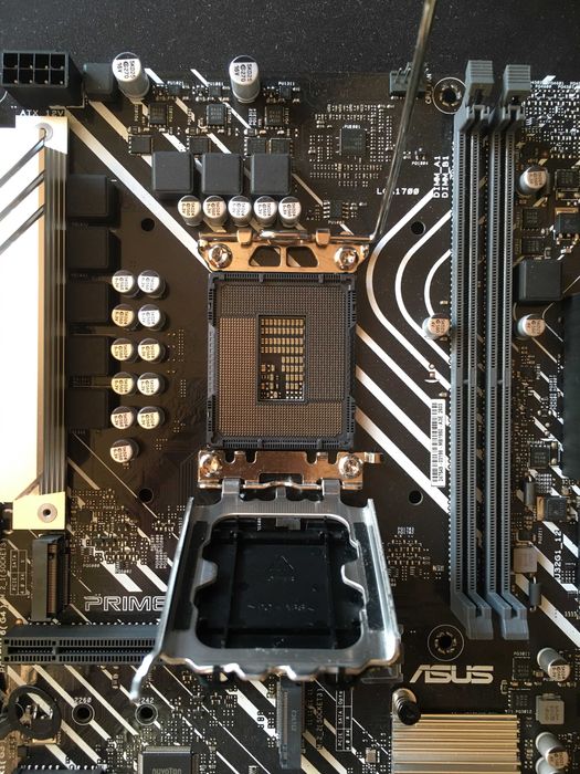 Asus prime B660m-k D4