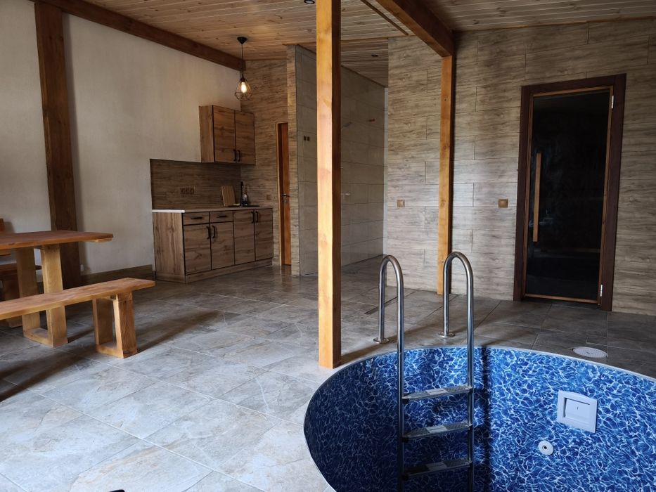 Подобова оренда будинку з басейном. Чан. Сауна. Посуточная аренда дома