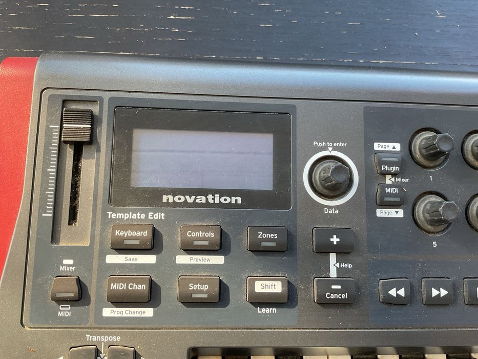 Teclado Midi Novation Impulse 25