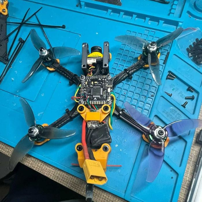 Модуль плата F4V3S PLUS – продвинутый полетный контроллер для FPV-дронов