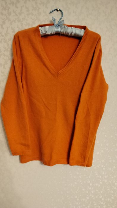 Светр кашеміровий