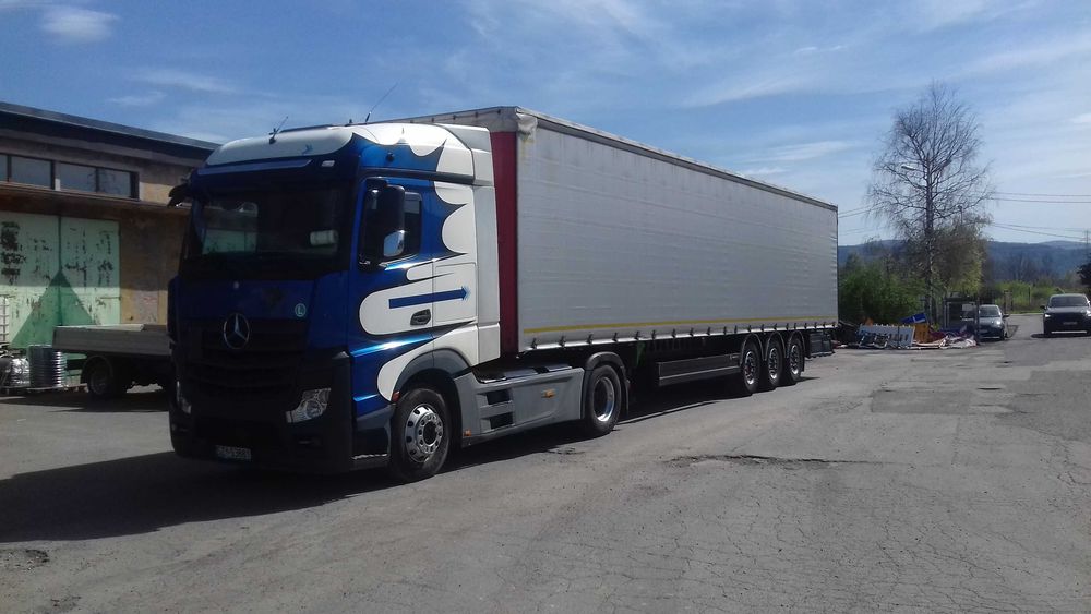ZESTAW Mercedes ACTROS MP4 naczepa BERGER SAPL 2015r. lekka