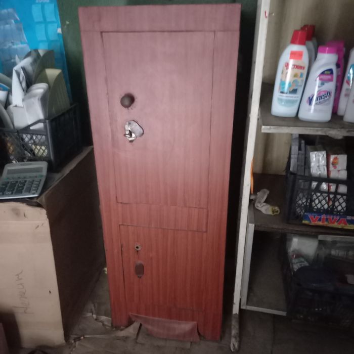 Сейф металевий 450×400×1200