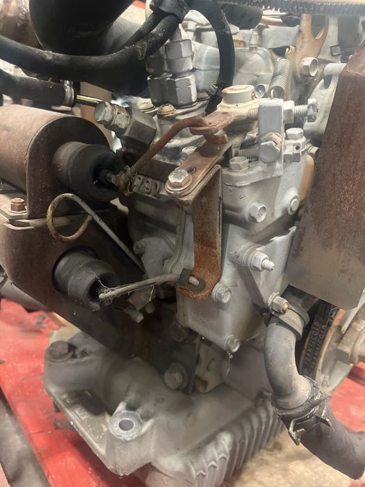 Motor Kubota gasoleo 2 cilindros 13CV