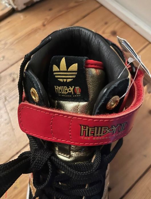 Nowe Adidasy Adidas forum mid Hellboy 42  sneakersy Jeremy Scott dunk