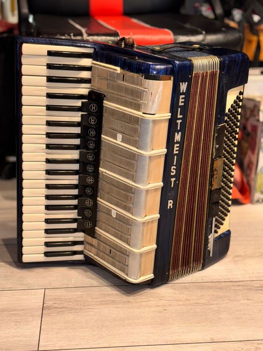 Akordeon Weltmeister Amigo