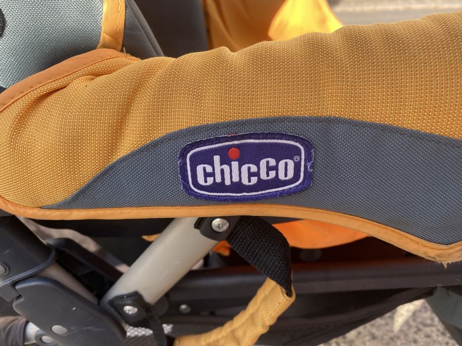 Vendo cadeirinha de bebé da chicco em otimo estado