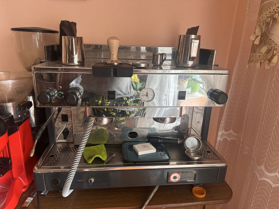 Професійна кавомашина MCE Astoria