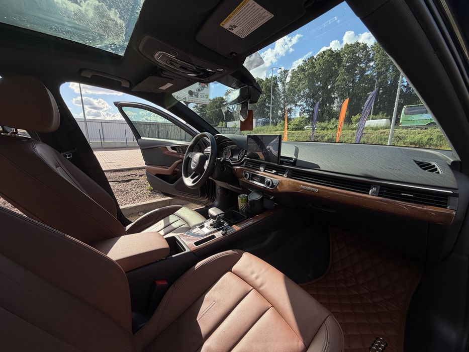 Audi A4 Premium 40 2022. Мінімальні пошкодження.