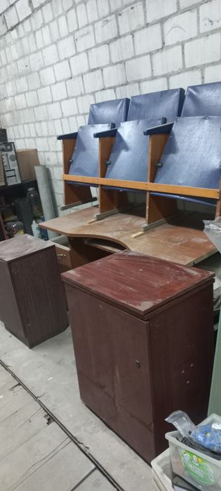 Продам компьютерный стол
