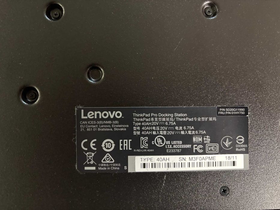 Doca Thinkpad Ultra Dock 40AH + Carregador 135Watts e Chaves