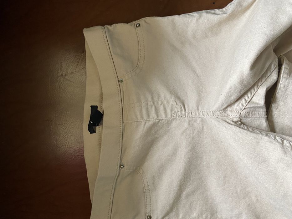 calças beges da h&m