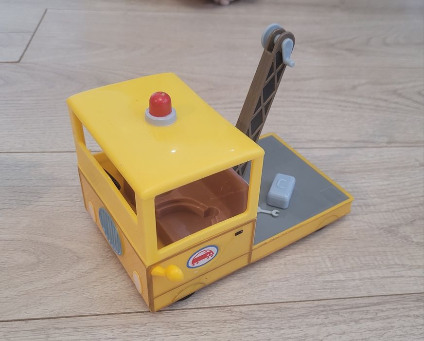 Świnka Peppa figurki pojazdy helikopter dźwig auto