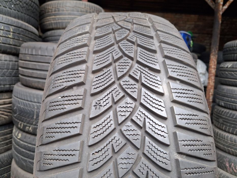 РАСПАРОВКА ШИНЫ Б/У 215/60 R16 Good year Ultra Grip