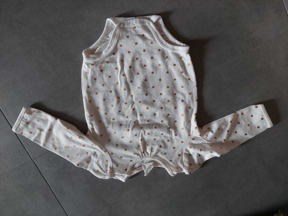 Ubranka dla dziewczynki roz. 68