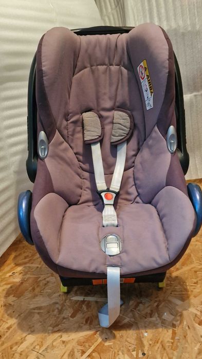 Baza Maxi-Cosi Easy Fix i Fotelik samochodowy