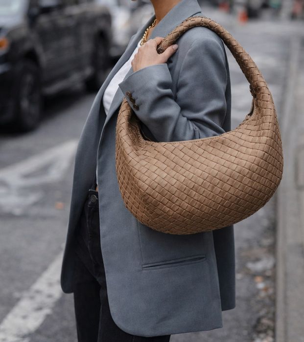 Nowa beżowa torebka pleciona boho, typu bagietka, hobo