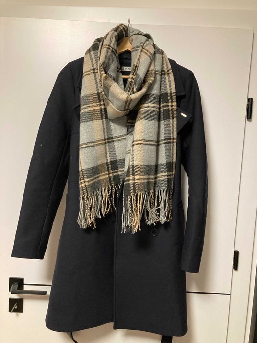 Granatowy płaszcz rozm. 36