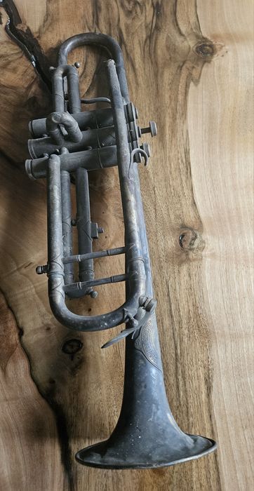 Trąbka, antyk 170 letni.