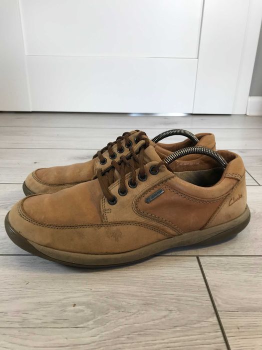 Skórzane półbuty Clarks rozm. 44 gore-tex