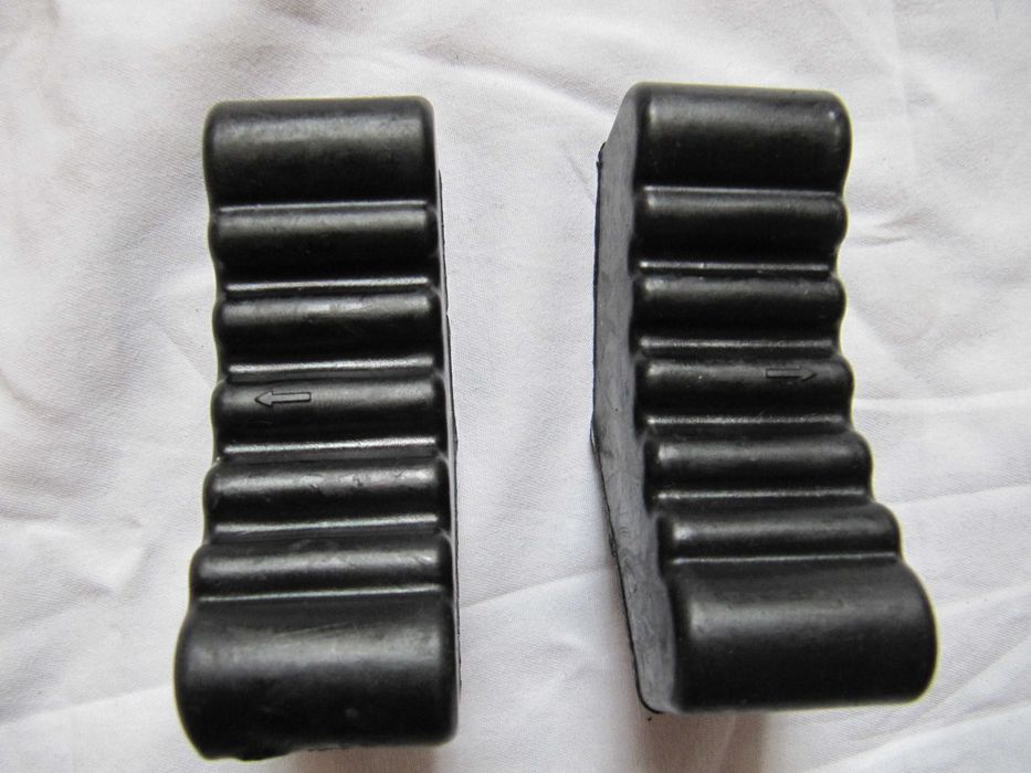 Подставки под машину 2 шт опоры козлы 3т GEKO G02160-G02158 2т.