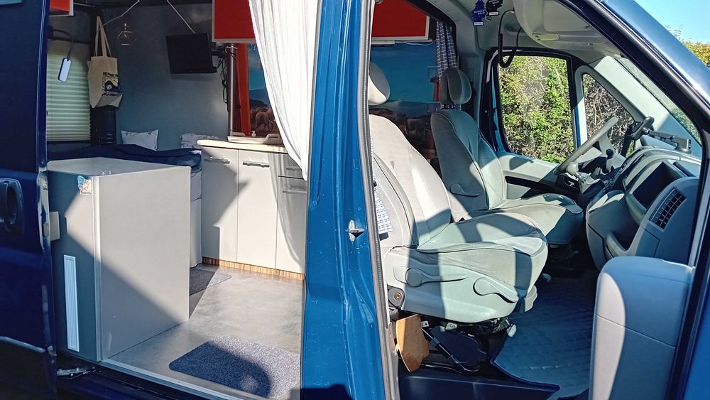 Peugeot Boxer  kampervan . Kamper 3 osobowy
