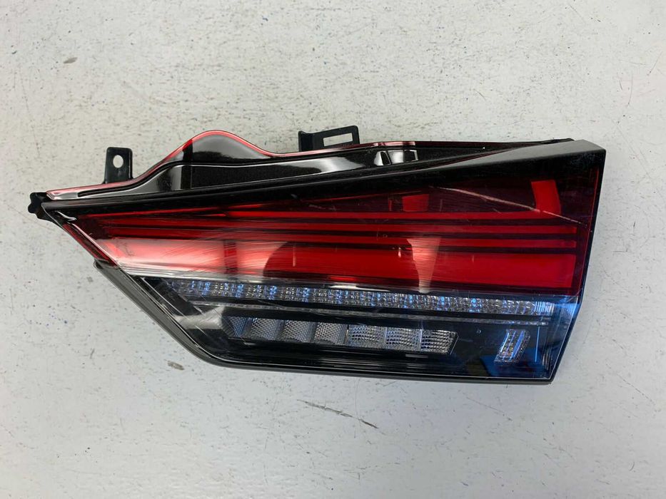 Задний левый, правый фонарь Lexus RX350 450h 2020-25 USA