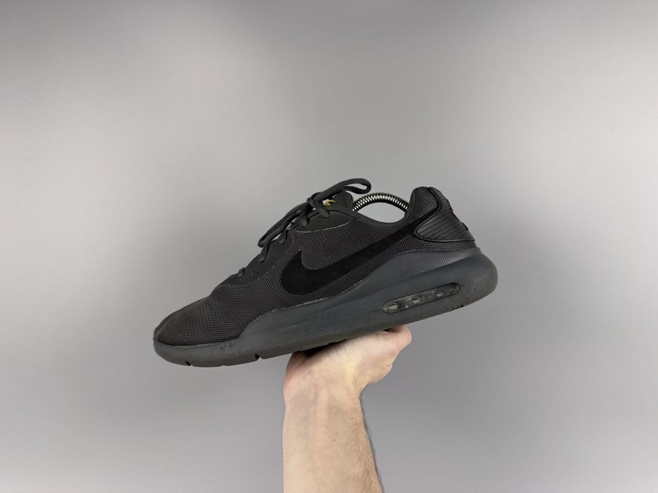 Розмір 44 27.5 см Чоловічі кросівки Nike Air Max Oketo