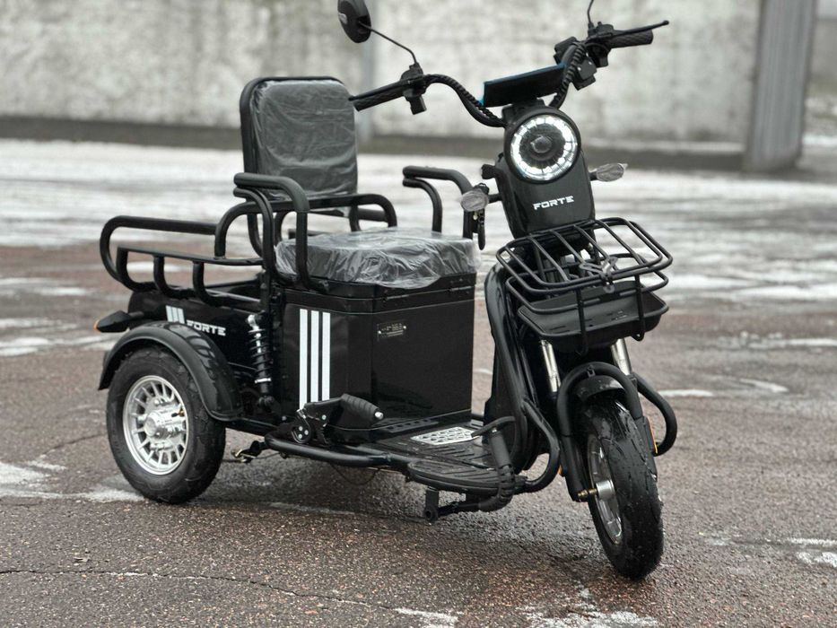 Электроскутер FORTE CARGO-WS600