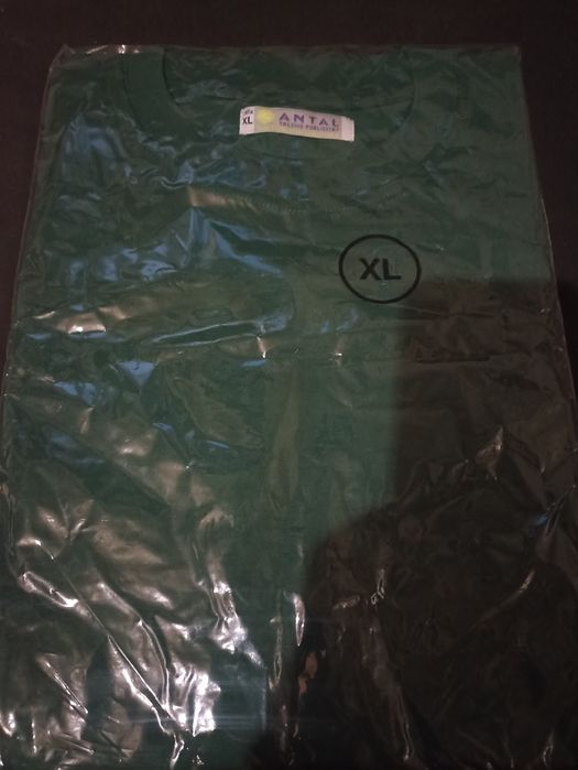 Продам футболку зелёного света